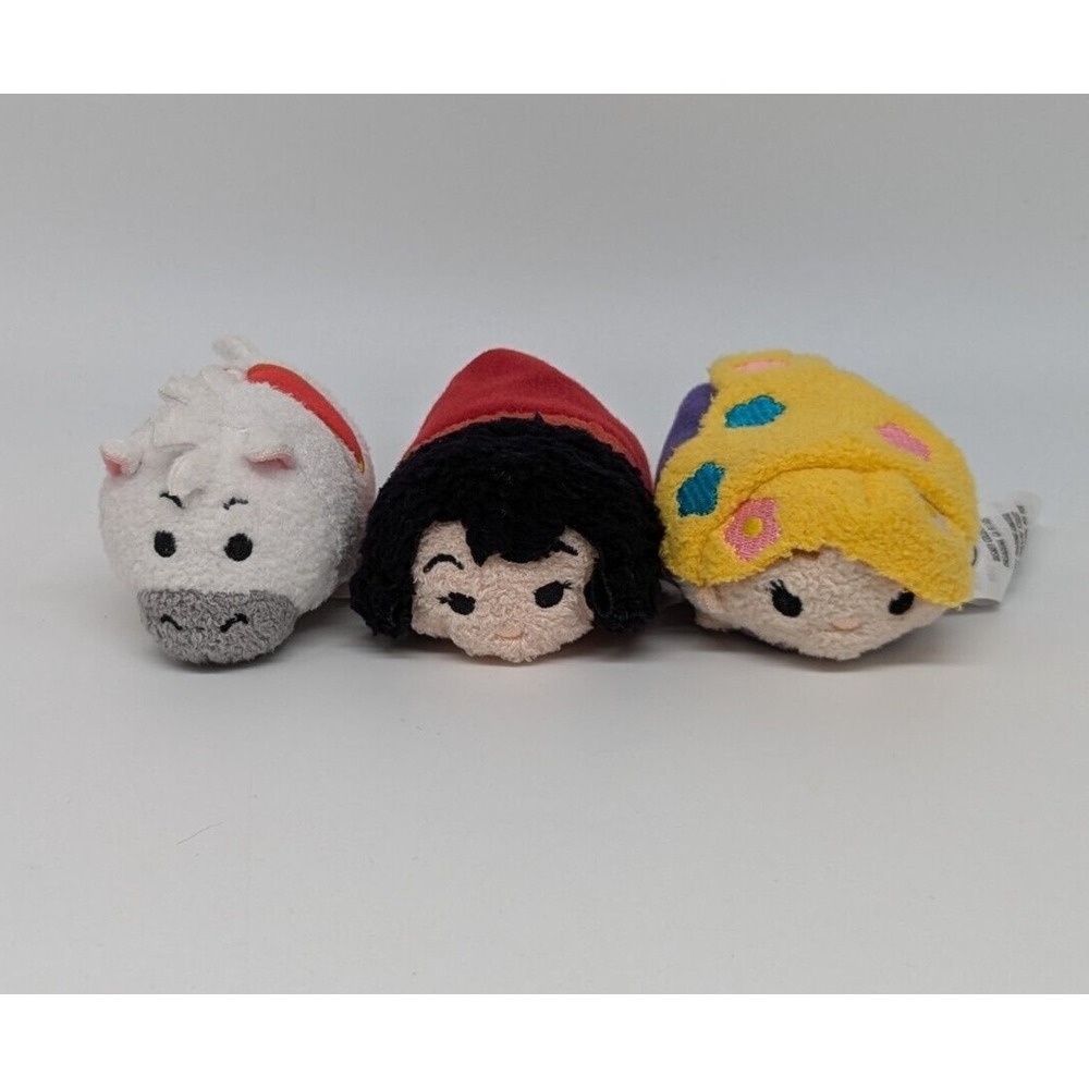 Disney Tsum Tsum Tangled Mini Plush 3.5" Rapunzel Mother Gothel Maximus Lot of 3